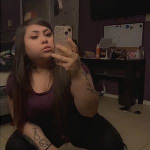 Meet your Posher, Ariana